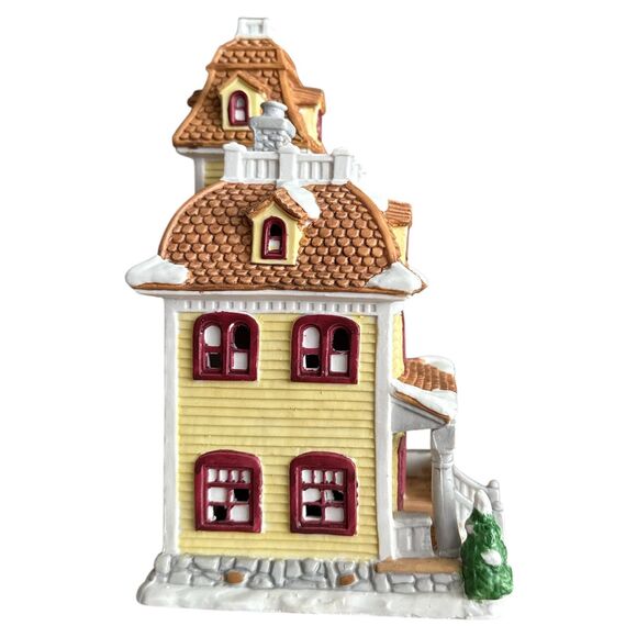 Bert the Policemans House: Lighted Porcelain Christmas Village Building - Picture 4 of 11